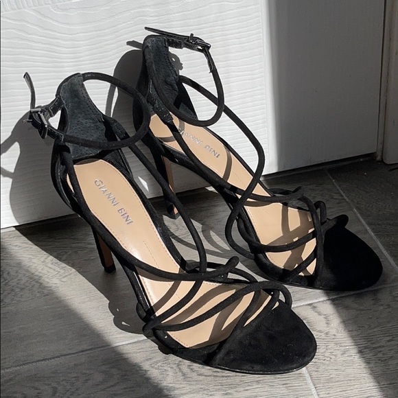 Gianni Bini Black Heels🖤 - Picture 7 of 9
